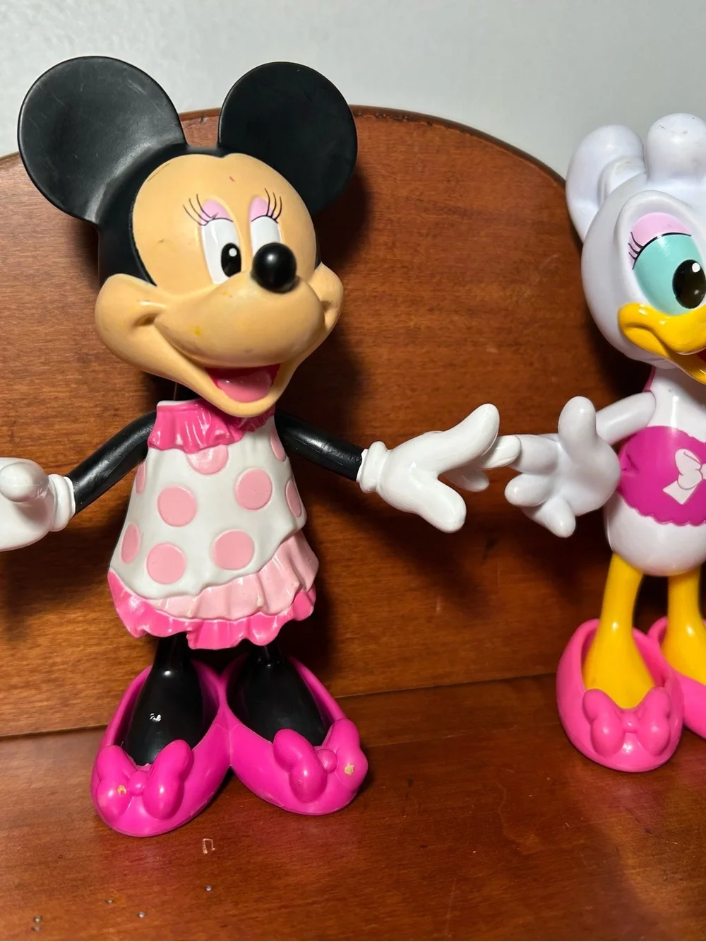 Set of 3 Disney Minnie Daisy & Goofy Plastic Figures 5.25” - 6” tall
